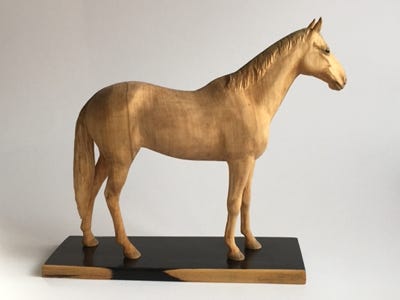 handgeschnitztes Pferd Holz