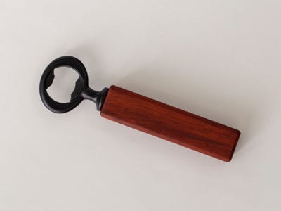 Flaschenöffner Holz