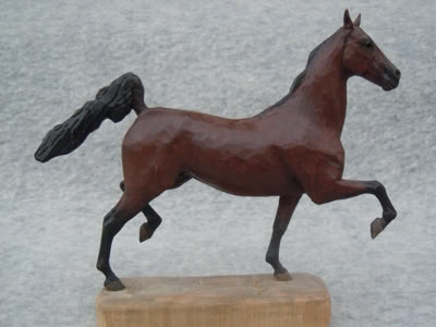 handgeschnitztes Pferd Holz