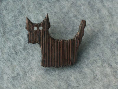Anstecknadel Eule Holz