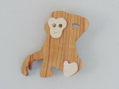 Anstecknadel Eule Holz