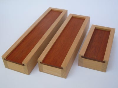 handgeschnitztes Pferd Holz